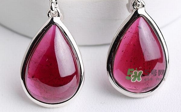 石榴石是什么做的？石榴是是怎么形成的？