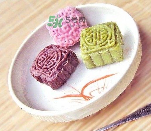 吃冰皮月餅長(zhǎng)胖嗎？冰皮月餅的熱量高嗎？