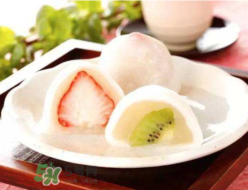 冰皮月餅粉可以做雪媚娘嗎？雪媚娘和冰皮月餅區(qū)別