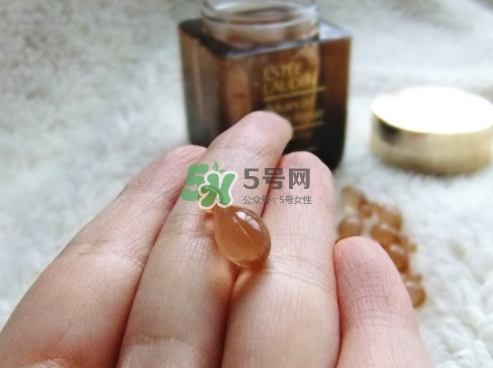 雅詩蘭黛小棕瓶安瓶膠囊怎么樣？雅詩蘭黛小棕瓶膠囊功效