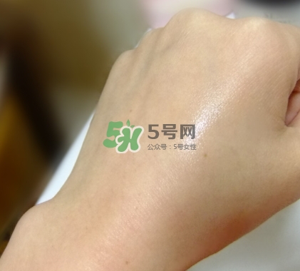 雅詩蘭黛小棕瓶安瓶膠囊怎么樣？雅詩蘭黛小棕瓶膠囊功效