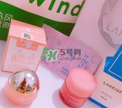 土家硒泥坊唇膜和蘭芝唇膜哪個好？土家硒泥坊唇膜和蘭芝對比