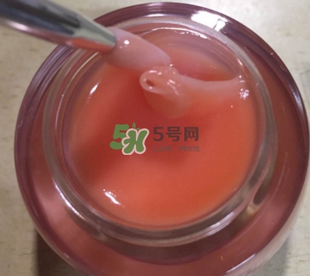 土家硒泥坊唇膜和蘭芝唇膜哪個好？土家硒泥坊唇膜和蘭芝對比