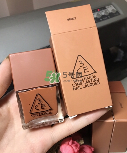 小編推薦秋冬必敗土色指彩！摩登先生、3CE都榜上有名