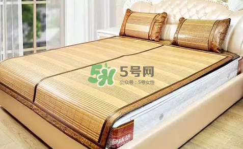 孕婦睡涼席可以嗎？孕婦睡涼席對胎兒有影響嗎？