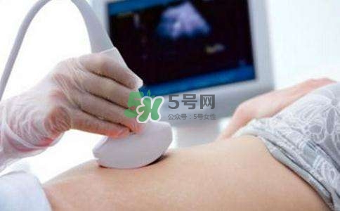 臍帶繞頸是什么原因造成的？臍帶繞頸是多休息還是多運動？