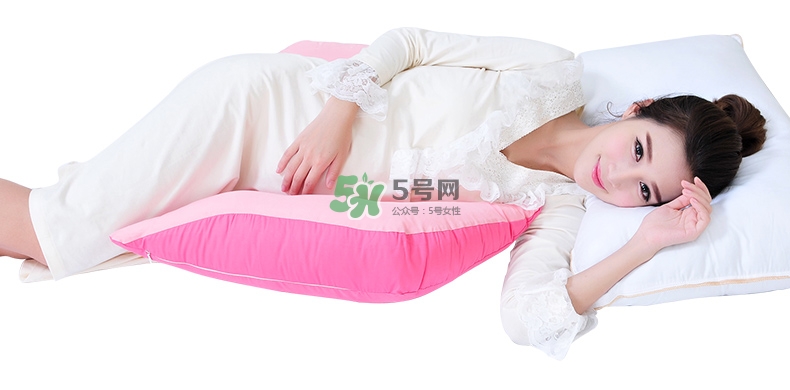 孕婦左側臥怎么睡舒服？孕婦左側臥位