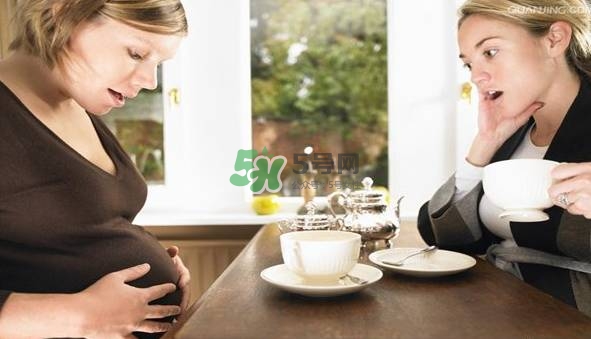孕婦肚子硬邦邦的怎么回事？孕婦肚子硬生男生女？