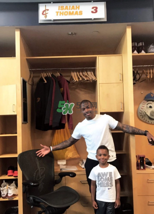 小托馬斯交易到哪個(gè)球隊(duì)了？小托馬斯在騎士穿幾號(hào)球衣？