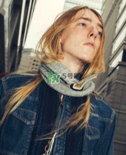 sacai2017秋冬系列怎么樣_在哪買_款式有哪些？