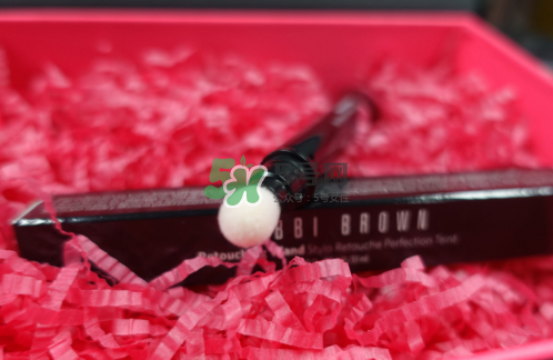 bobbi brown氣墊修顏棒怎么樣？芭比波朗氣墊修顏棒好用嗎？