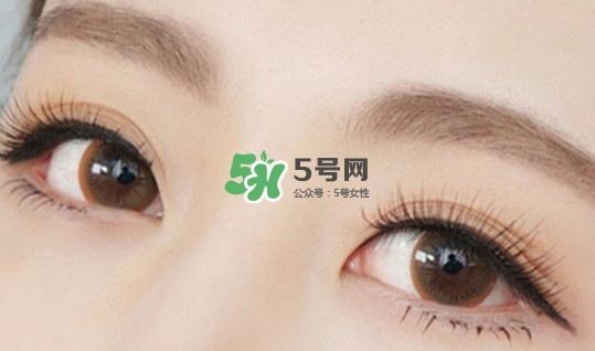 波浪眉是怎么畫的？為什么流行波浪眉？