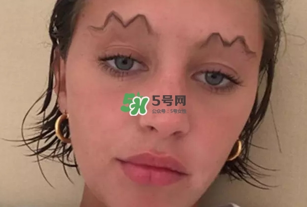 波浪眉是怎么畫的？為什么流行波浪眉？