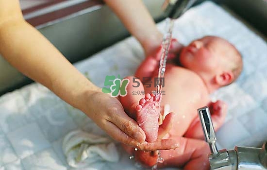 巨大兒長大后會正常嗎？巨大兒的寶寶有什么要注意的嗎