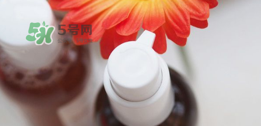 科顏氏金盞花潔面啫喱好用嗎？金盞花潔面是氨基酸嗎？