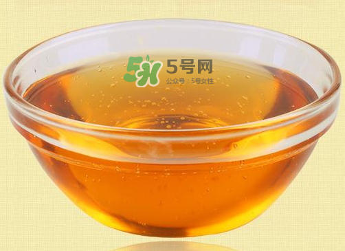 月餅為什么要用轉(zhuǎn)化糖漿？做月餅的轉(zhuǎn)化糖漿是什么？