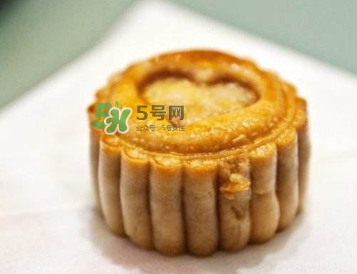 月餅為什么要用轉(zhuǎn)化糖漿？做月餅的轉(zhuǎn)化糖漿是什么？