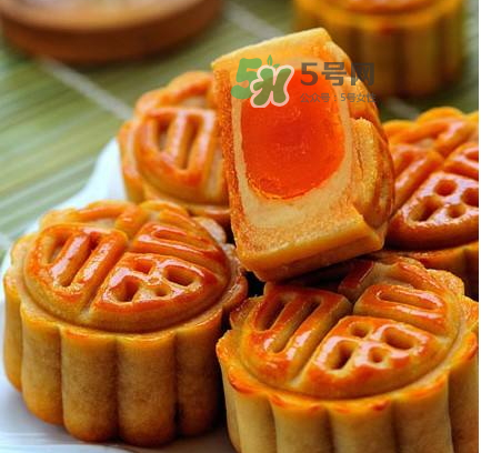月餅轉(zhuǎn)化糖漿可以用蜂蜜代替嗎？月餅轉(zhuǎn)化糖漿可以用什么代替？