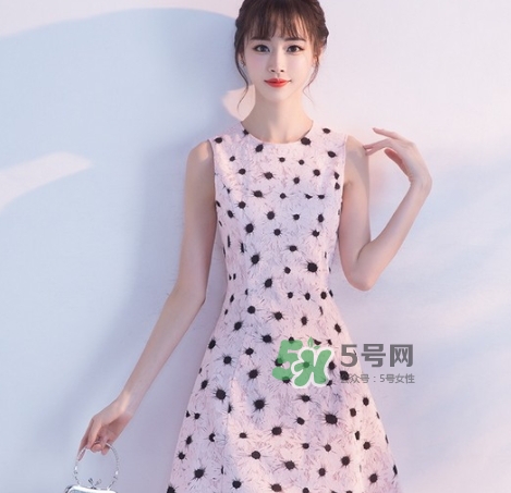 十月份去三亞穿什么衣服？10月份去三亞穿衣搭配