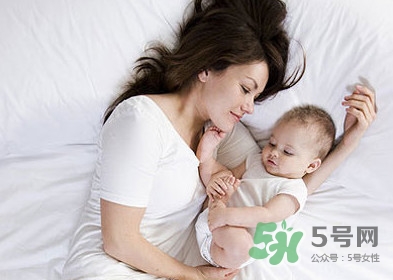 破腹產(chǎn)多久可以喂養(yǎng)母乳？破腹產(chǎn)惡露多久后干凈算正常