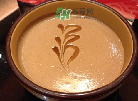 哺乳期能不能吃芝麻醬？坐月子可以吃芝麻醬嗎