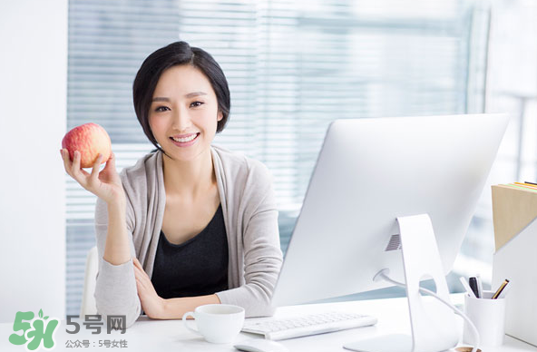 低血糖跟胖瘦有關(guān)系嗎？低血糖跟血壓有關(guān)系嗎？