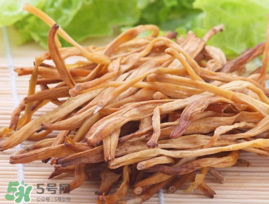黃花菜什么人能吃？黃花菜哪些人不能吃