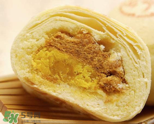 ?蛋黃酥可以不用豬油嗎？蛋黃酥用什么油好？