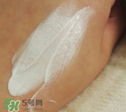 美康粉黛隔離霜怎么樣？美康粉黛隔離霜多少錢(qián)？