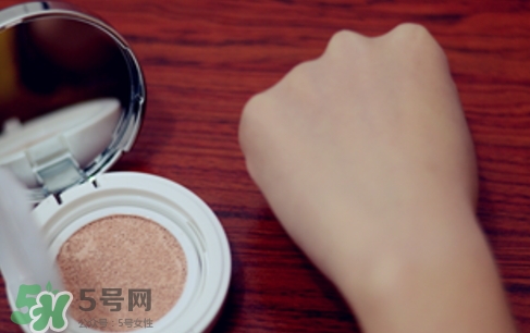 美康粉黛氣墊bb怎么樣？美康粉黛氣墊bb毀容