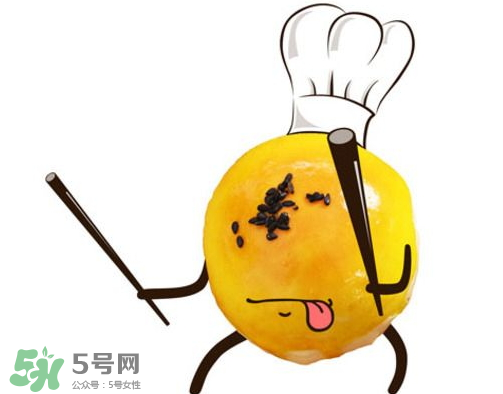 蛋黃酥可以用微波爐烤嗎？微波爐可以做蛋黃酥嗎？