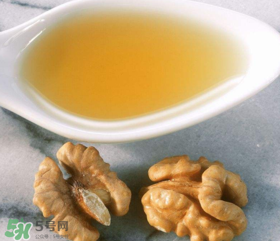 初蘊(yùn)核桃油好嗎？初蘊(yùn)核桃油怎么樣？