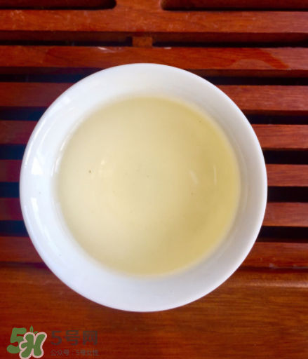 白毫銀針屬于綠茶嗎？白毫銀針是什么茶？