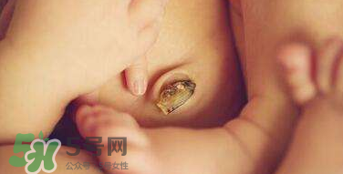 剪臍帶是寶寶疼還是媽媽疼？剪臍帶孕婦會痛嗎？