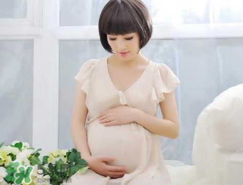 大腿長了妊娠紋怎么辦？為什么大腿外側(cè)有條紋？
