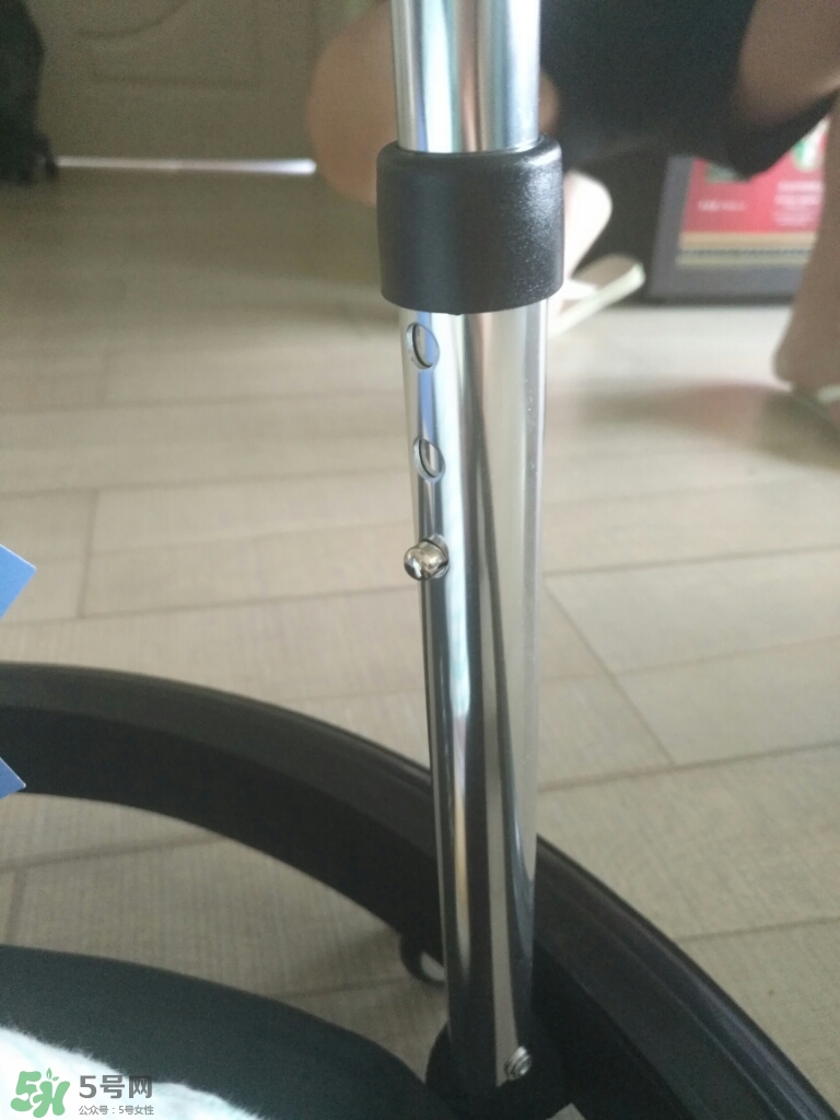 學(xué)步車哪個(gè)牌子的好？寶寶幾個(gè)月可以坐學(xué)步車？