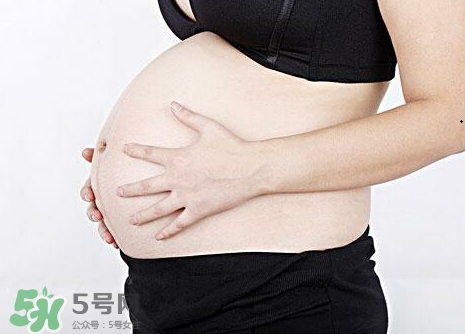 孕婦長(zhǎng)妊娠紋的幾率有多大？哪些人容易長(zhǎng)妊娠紋？