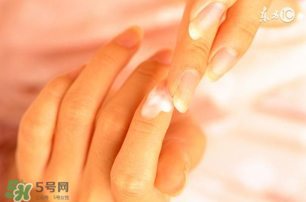 指甲上沒有月牙是缺什么？指甲上沒有月牙怎么補(bǔ)？