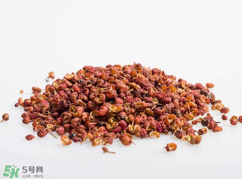 花椒泡腳有什么好處？花椒泡腳可以天天泡嗎？