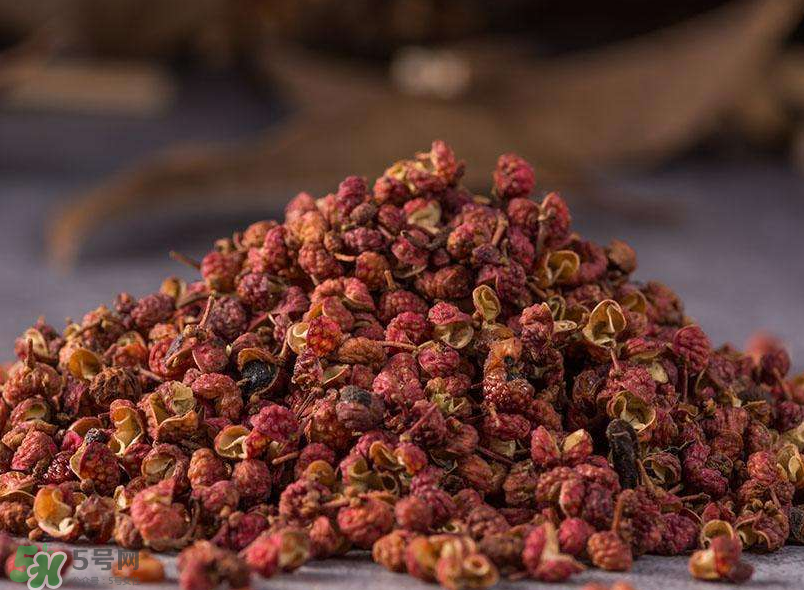 花椒泡腳有什么好處？花椒泡腳可以天天泡嗎？