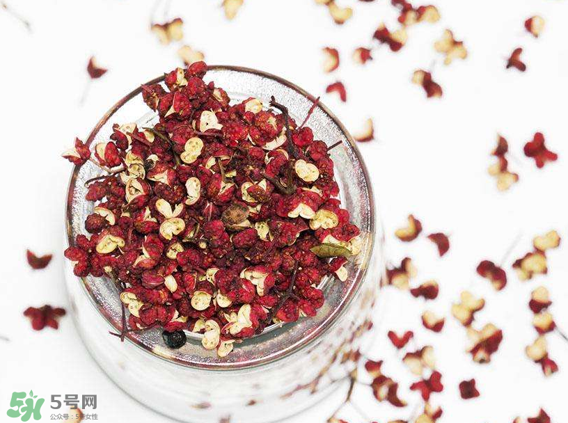 花椒泡腳有什么好處？花椒泡腳可以天天泡嗎？