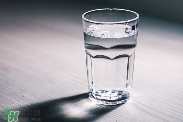 飲用水是什么水？飲用水喝什么水好