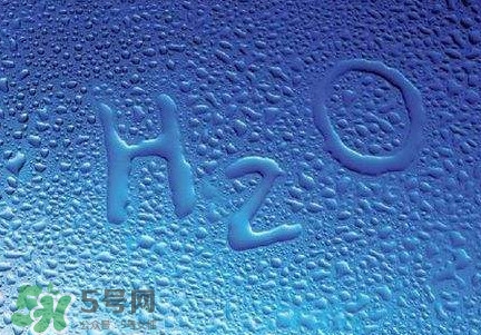 自來(lái)水到底能不能喝？自來(lái)水有哪些危害