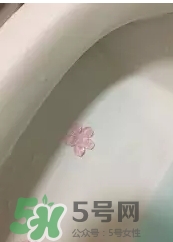 小林制藥馬桶開花凝膠怎么用？小林制藥馬桶花瓣凝膠說明書