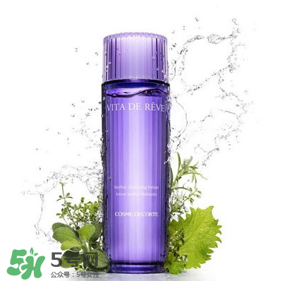美白水可以去痘印嗎？人們對(duì)化妝水有哪些誤區(qū)？