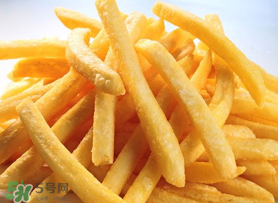 薯條可以用微波爐加熱嗎？薯條怎么加熱？