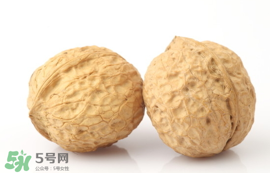吃核桃能除濕嗎？濕氣重可以吃核桃嗎？