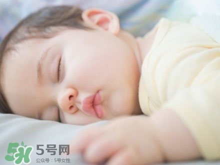 寶寶張嘴睡覺怎么回事？寶寶張嘴睡覺怎么糾正？