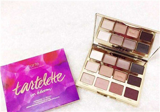 Tartelette in bloom眼影盤(pán)怎么樣？Tartelette in bloom眼影盤(pán)試色