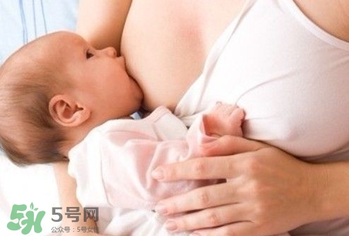 要上班了寶寶吃母乳怎么辦？要上班了寶寶不吃奶瓶怎么辦？